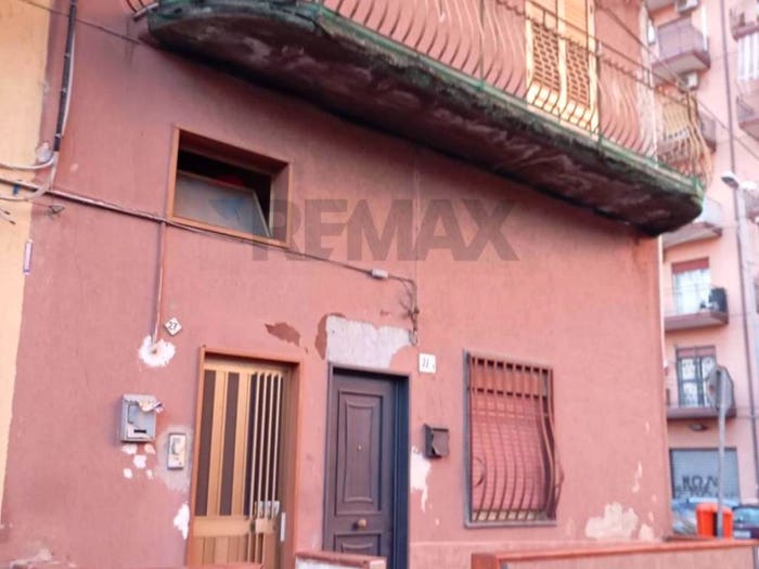 Appartamento con 5 locali in vendita in Via Giuseppe Maltese, Cibali, Catania