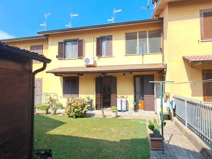 Casa con 5 locali in vendita in Via Luigi Ponti, Centro, San Zenone al Po