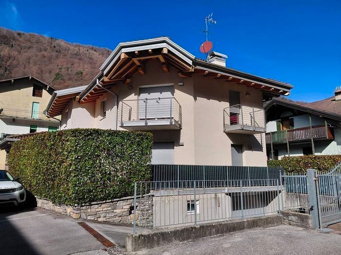 Casa con 5 locali in vendita in Via Roma, Borgo Chiese
