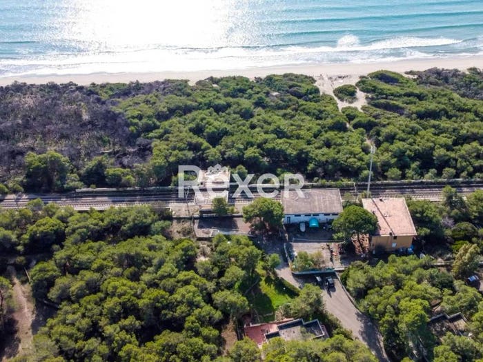 Casa quadrilocale in vendita in Contrada Verde Mare, Massafra