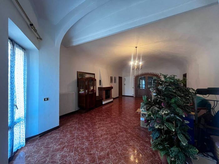 Appartamento trilocale in vendita in Via Strada Statale, Rivergaro