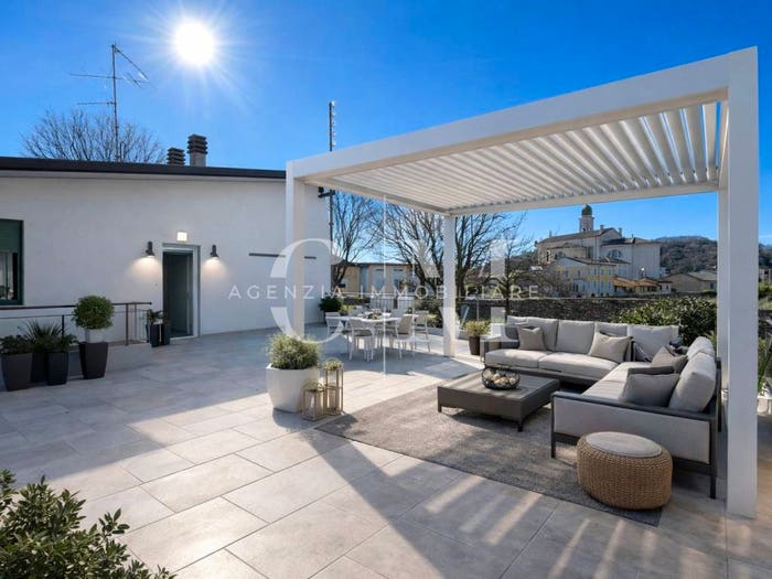 Casa quadrilocale in vendita in Via Martiri della Libertà, Piazza, Gussago