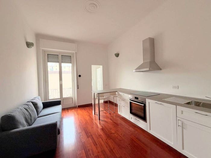 Appartamento bilocale in affitto in Via Vespri Siciliani, Giambellino, Milano