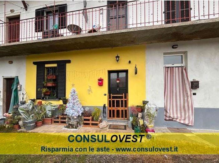 Appartamento bilocale in vendita in Via Alessandro Volta, Centro, Ceriano Laghetto