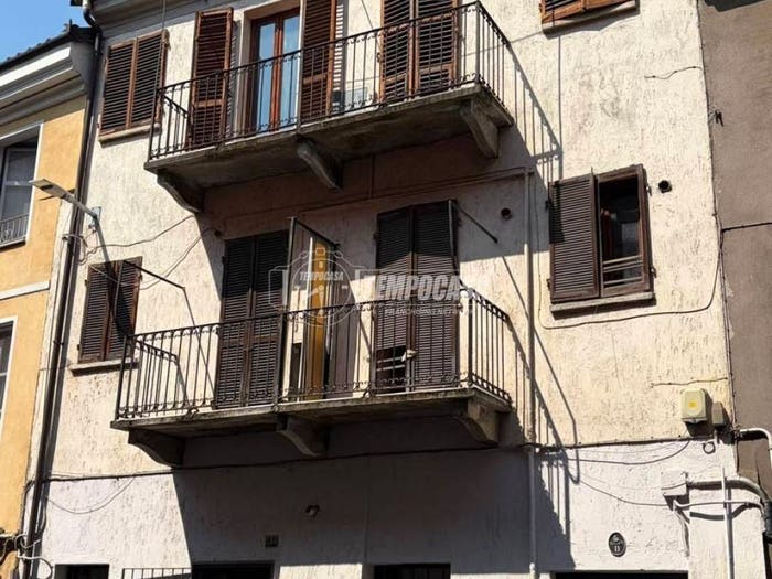 Casa con 6 locali in vendita in Via Cristoforo Colombo, Centro Storico, Moncalieri