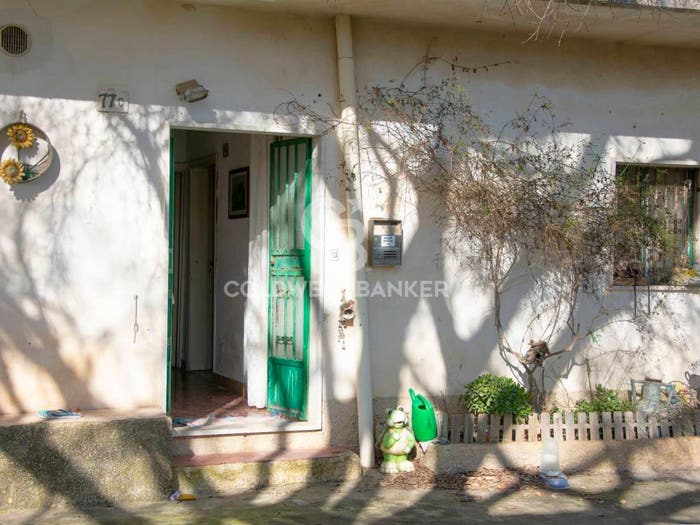 Casa con 6 locali in vendita in via sorda sampieri M, Modica Bassa, Modica