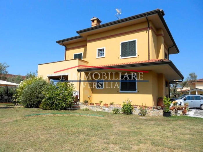 Casa con 6 locali in vendita in Via Bolfano, Fontia Fossola Fossone, Carrara
