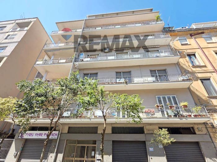 Appartamento quadrilocale in vendita in Via Monte Grappa, Centro, Cosenza