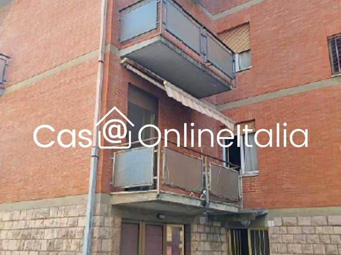 Appartamento con 6 locali in vendita in Via C'impanzi, Montebello, Perugia