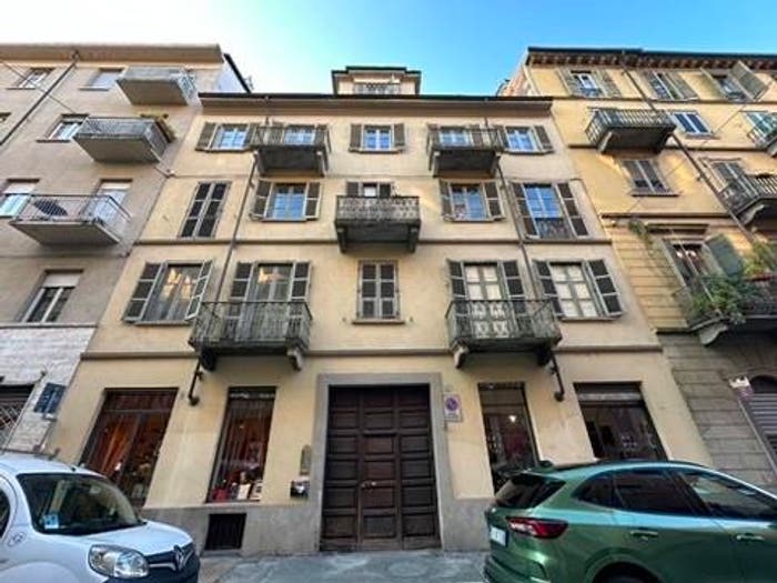 Appartamento quadrilocale in vendita in Via Ormea, San Salvario Baretti, Torino