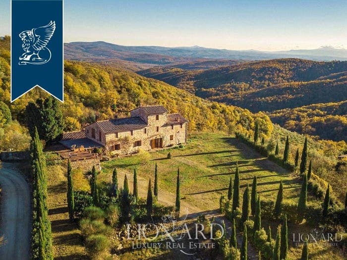 Casa con 6 locali in vendita in Gaiole in Chianti