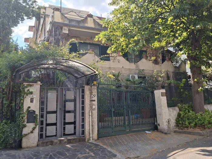 Appartamento trilocale in vendita in Via Tommaso Arnoni, Acquedotto, Cosenza