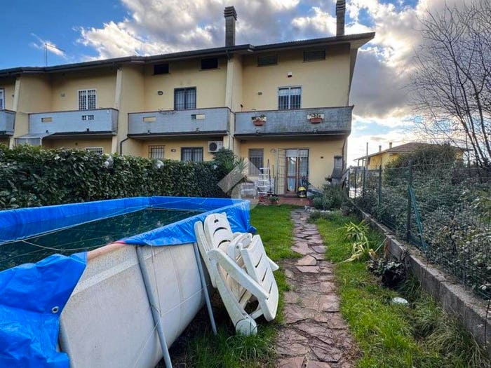 Casa con 5 locali in vendita in Via Pirolo, Borgo A Buggiano, Buggiano