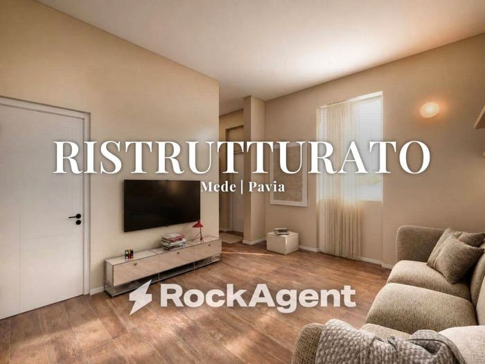 Casa con 5 locali in vendita in Via XXV Aprile, Centro, Mede