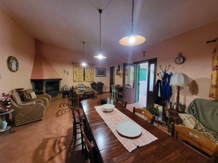 Casa con 5 locali in vendita in Contrada Lama di Carro, Montegrosso Boschetto, Andria