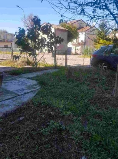 Appartamento quadrilocale in vendita in Via delle Valli, San Martino Spino, Mirandola