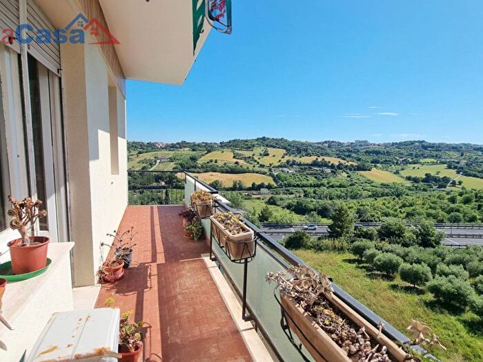 Appartamento bilocale in vendita in Via Colle Verde, Tavernelle, Ancona