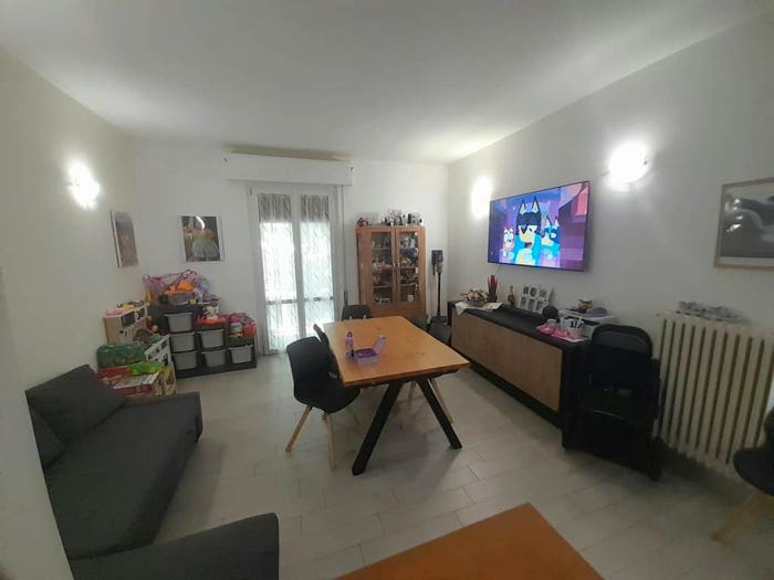 Appartamento trilocale in vendita in Via Alessandro Bolzoni, Via Colombo, Piacenza