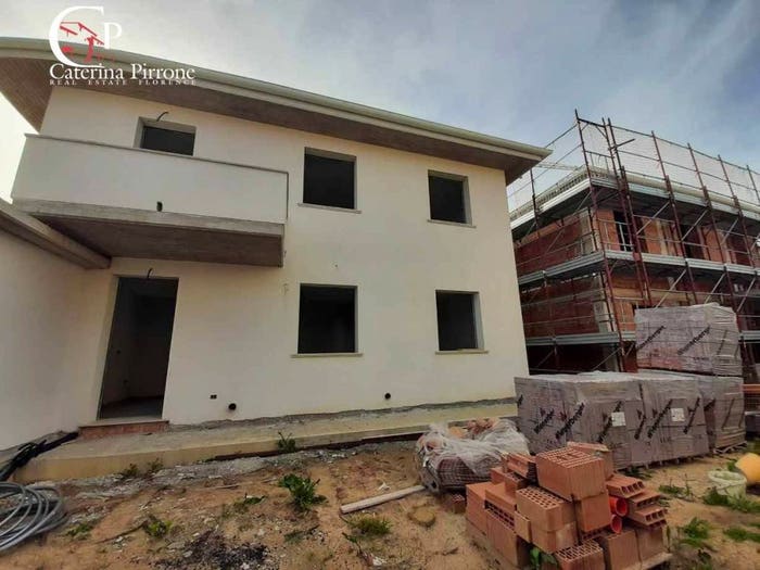 Appartamento con 5 locali in vendita in via Monte Nero, Cecina Centro, Cecina
