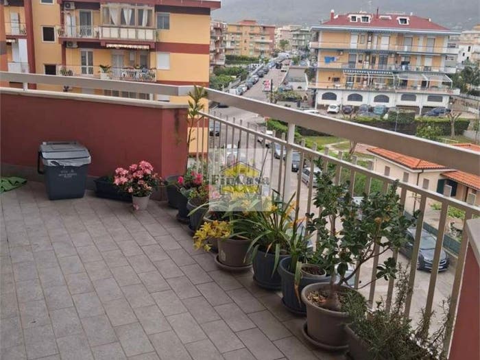 Appartamento quadrilocale in vendita in Centro, Formia