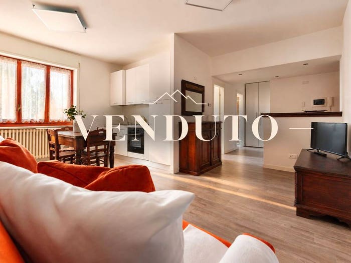 Appartamento bilocale in vendita in Via Bergamini, Centro, Barzio