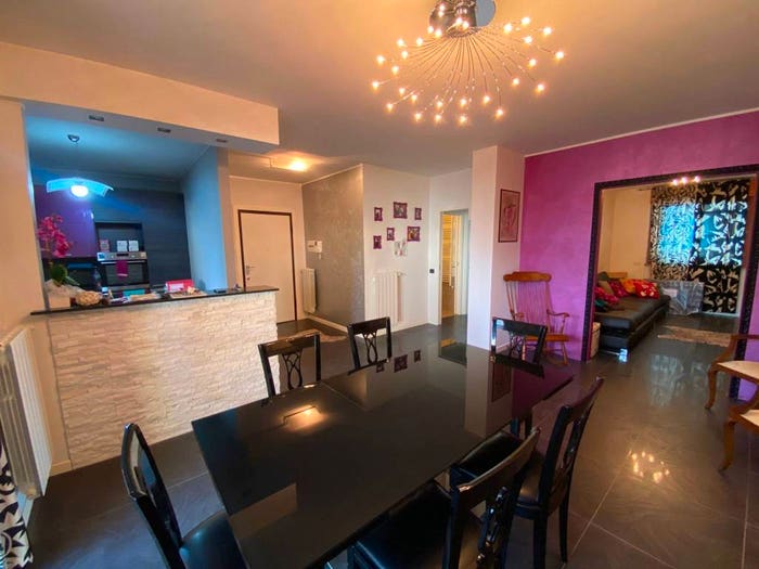 Appartamento trilocale in vendita in Via Giannetto Mattei, Centro, Arese