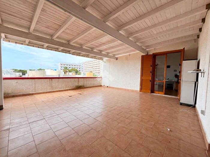 Casa quadrilocale in vendita in Via Orsa Minore, Rivabella Lido Conchiglie, Gallipoli