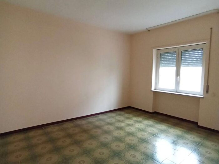 Appartamento quadrilocale in vendita in Via Maddalena, Caserta