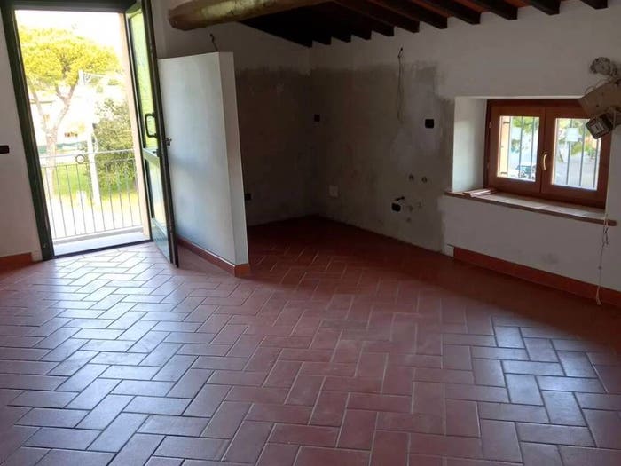 Appartamento bilocale in vendita in Via Pisana Livornese Sud, Collesalvetti