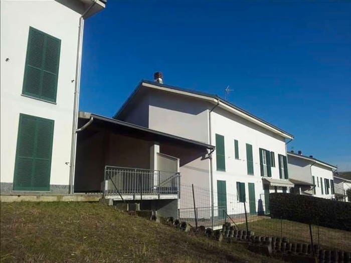 Casa con 6 locali in vendita in Via Degli Olmi, Lu e Cuccaro Monferrato