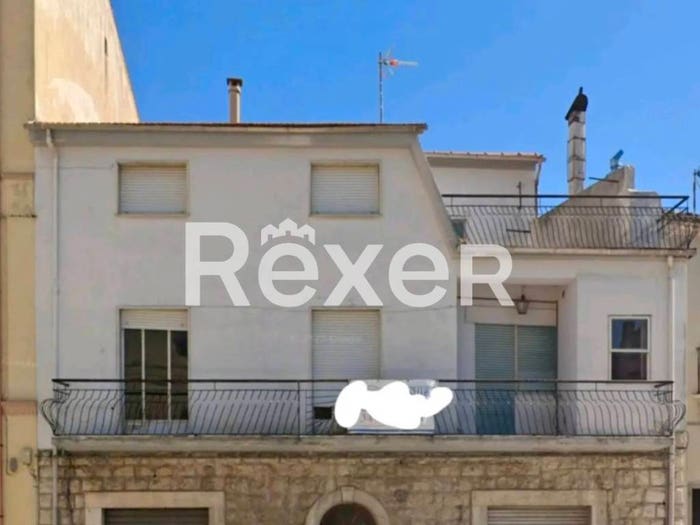 Casa con 6 locali in vendita in Via Garibaldi, Pescolanciano