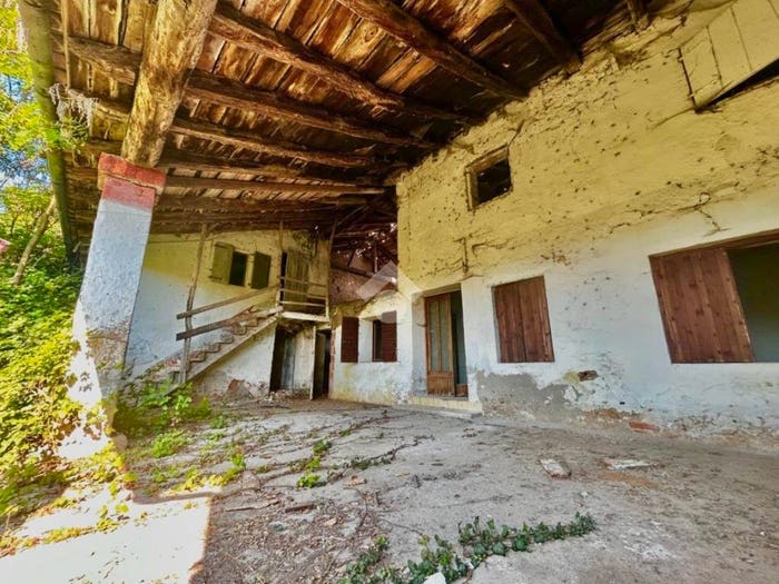 Casa quadrilocale in vendita in Via Giotto, Maser