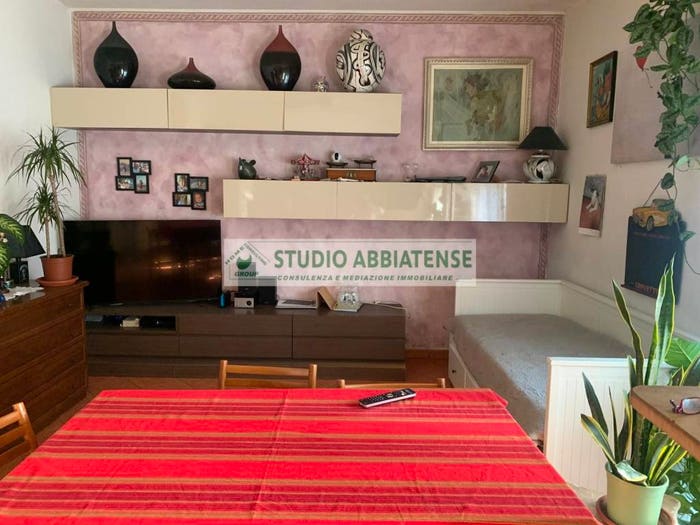 Appartamento quadrilocale in vendita in Via Giovanni Segantini, Abbiategrasso
