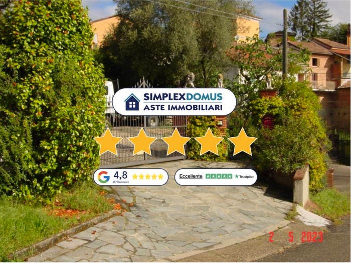 Casa con 6 locali in vendita in via Michele Thea, Castelletto Molina