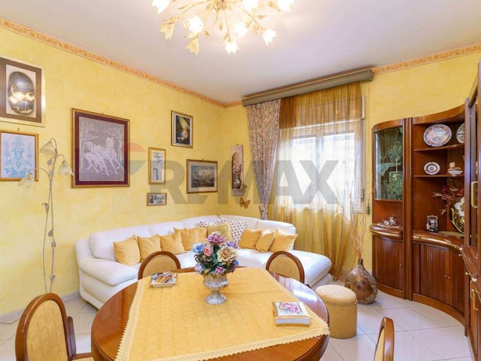 Appartamento quadrilocale in vendita in via Regione siciliana, Centro, Mascalucia