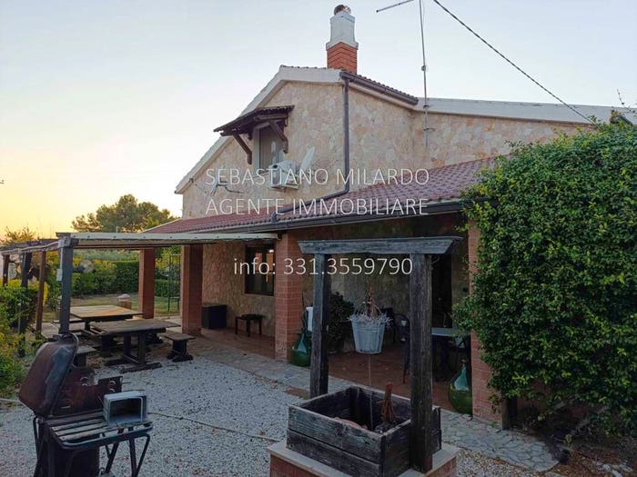 Casa con 5 locali in vendita in Contrada San Nicola d'Arpi, Duanera, Foggia
