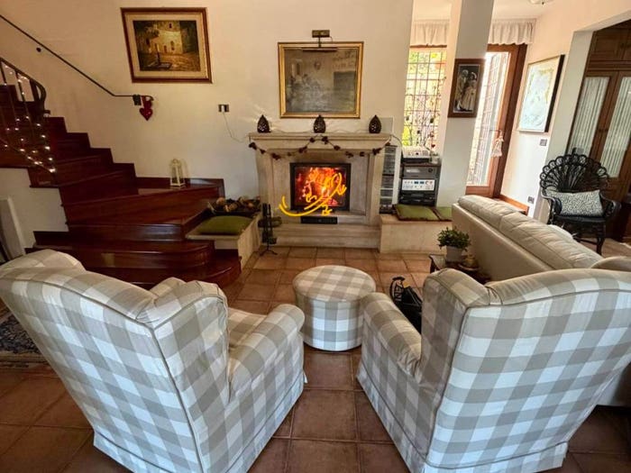 Casa con 6 locali in vendita in Strada Comunale Pozzo dei Cani, Putignano