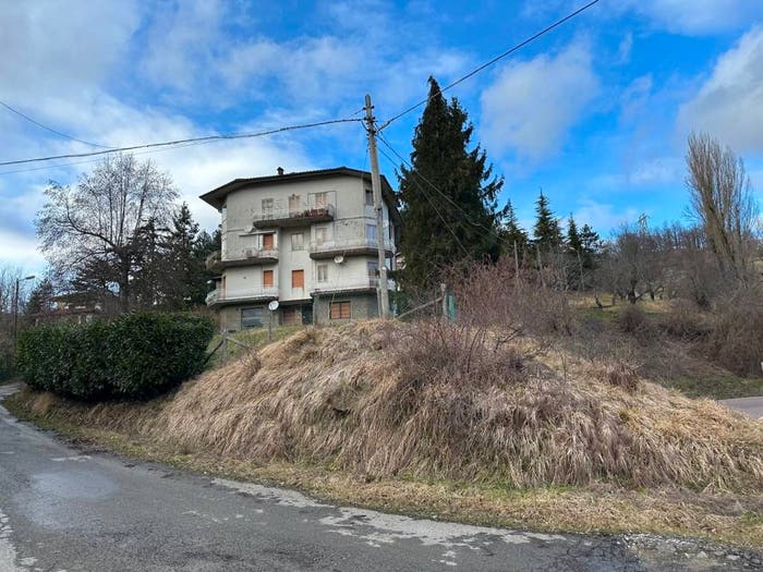Appartamento trilocale in vendita in Strada Provinciale RiolaCamugnanoCastiglione, La Guardata, Camugnano