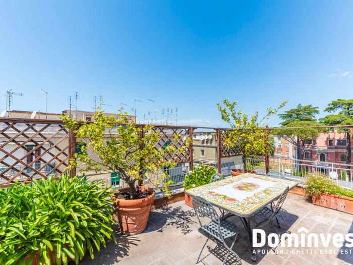 Casa con 6 locali in vendita in Via Trebio Littore, Monteverde Vecchio, Roma