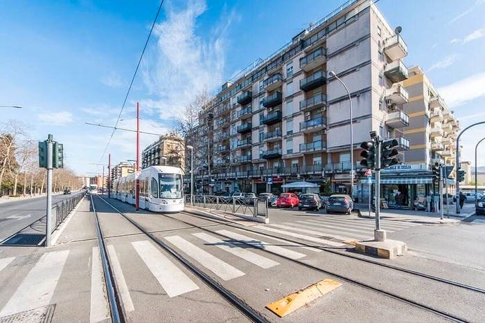 Appartamento con 5 locali in vendita in Via Leonardo da Vinci, Uditore Leonardo Da Vinci Alta, Palermo