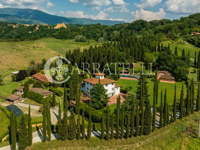 Casa con 6 locali in vendita in Località Borro di Cetina, Reggello