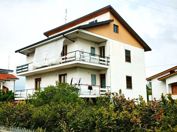 Appartamento quadrilocale in vendita in Via Novembre, Centro, Borgaro Torinese
