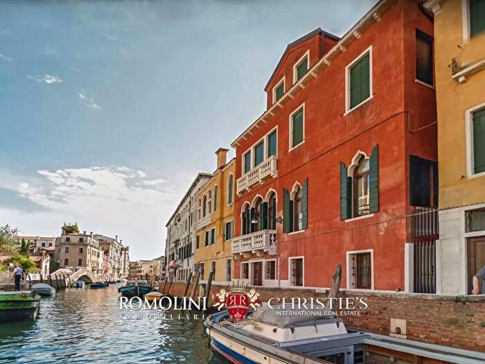 Appartamento con 5 locali in vendita in San Polo, Venezia