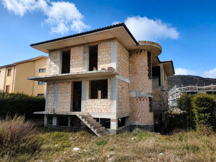 Casa con 6 locali in vendita in Via San Francesco, Centro, Avezzano