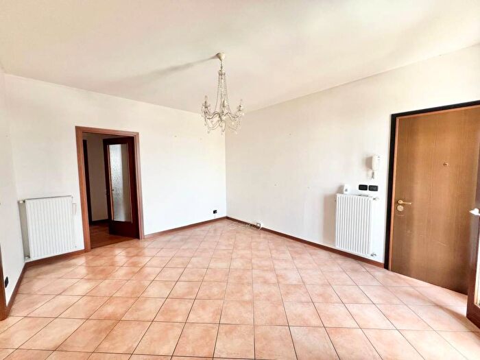 Appartamento trilocale in vendita in Viale delle Ferriere, Stazione Europa, Udine