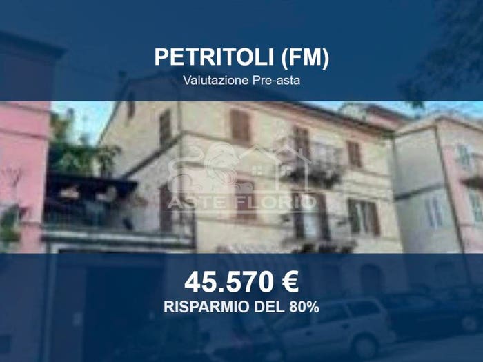 Casa trilocale in vendita in Borgo Trieste, Centro, Petritoli