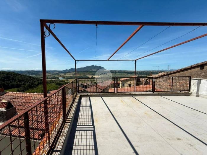Casa quadrilocale in vendita in VIA LARGO ORSINI, Poggio Sommavilla, Collevecchio