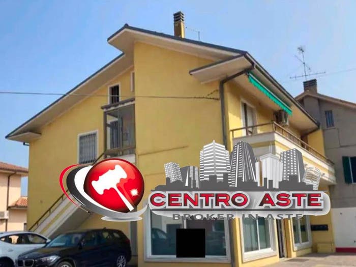 Appartamento con 6 locali in vendita in Via Flaminia Lucrezia PU Italia, Lucrezia, Cartoceto