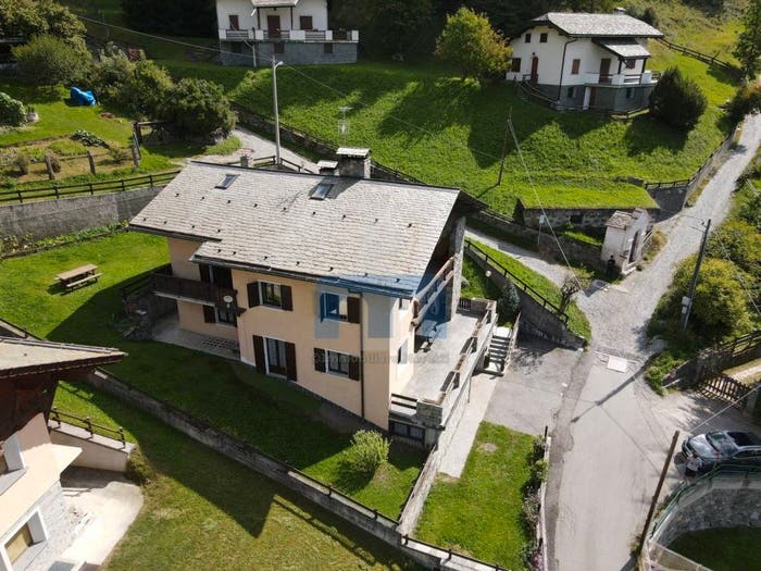 Casa con 6 locali in vendita in Via del Santelone, Centro, Bormio