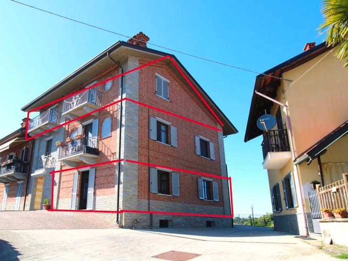 Appartamento quadrilocale in vendita in Via Lame, Cisterna d'Asti